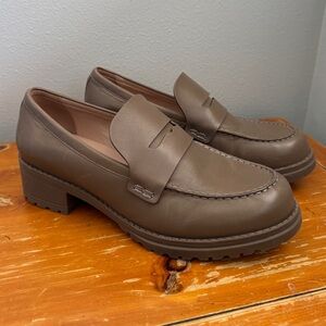 Cole Haan Brown Leather Lux Pinch Penny Lug Sole Loafer Comfort Academia 9.5 US